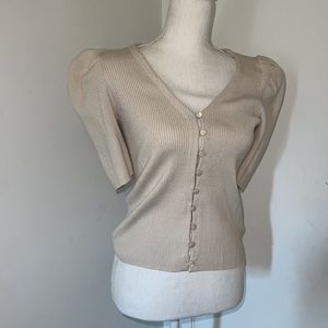 Express top with puffy sleeves Size:M